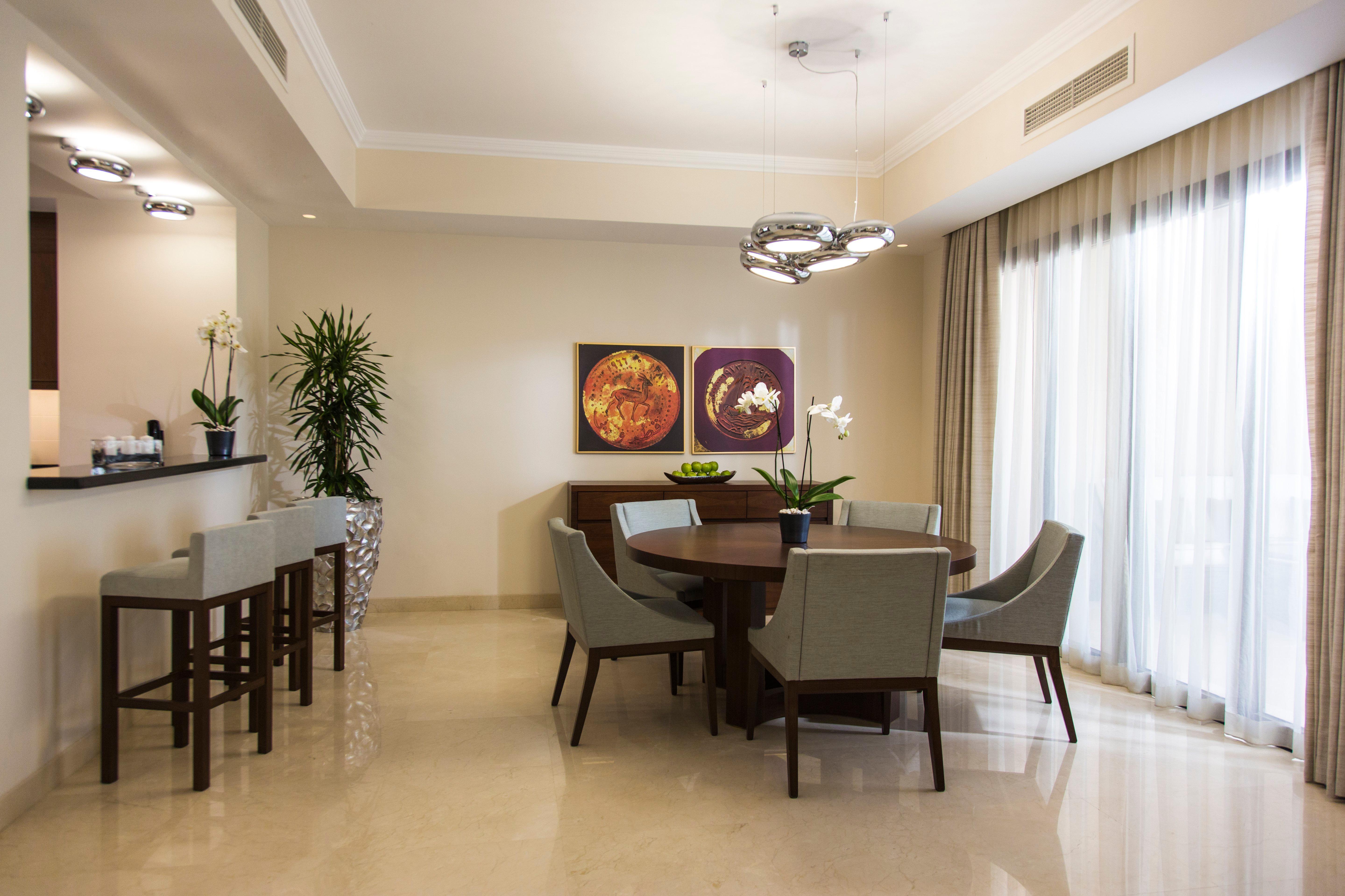 Intercontinental Hotels Doha Residences Exterior photo