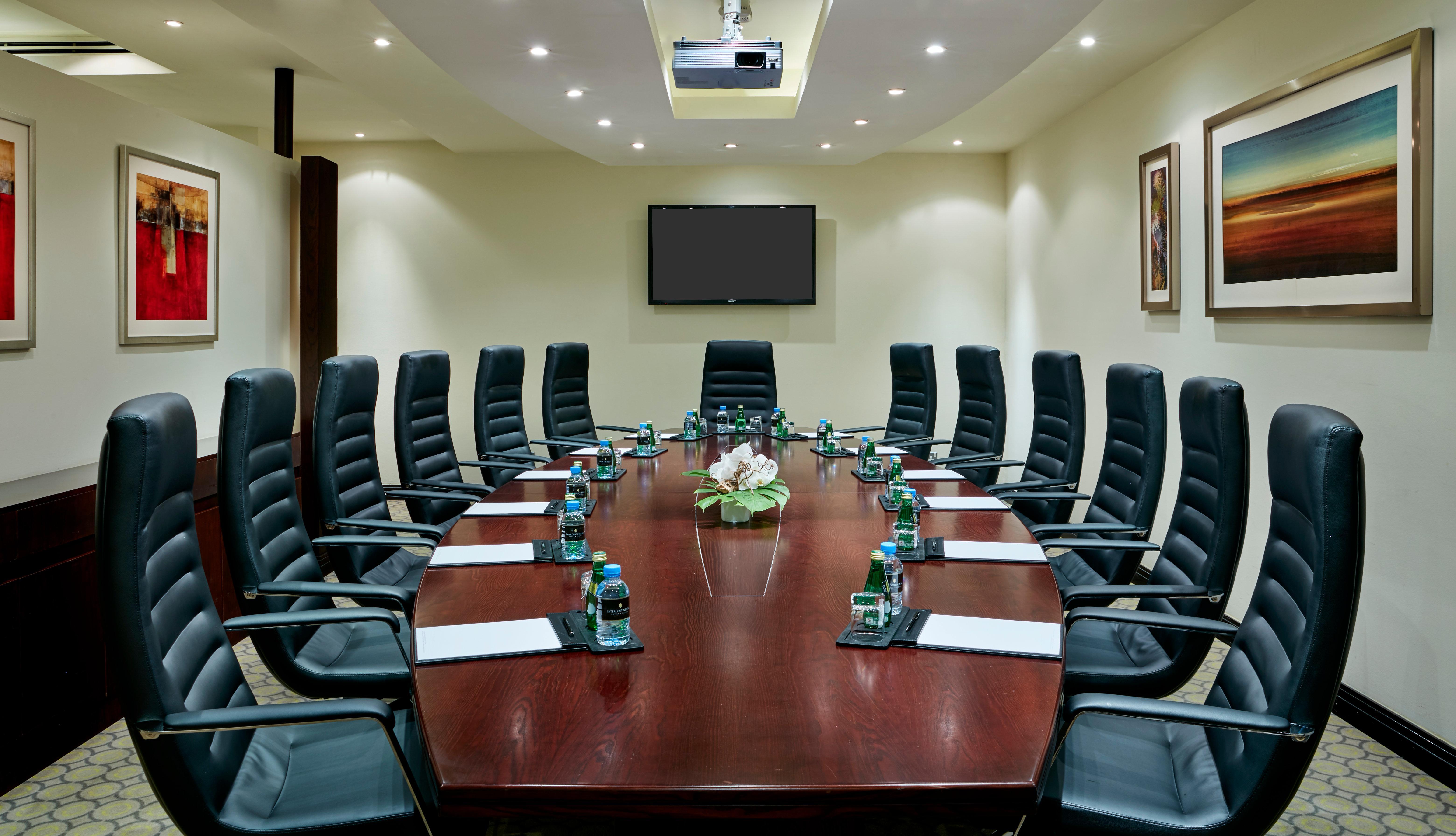 Intercontinental Hotels Doha Residences Exterior photo