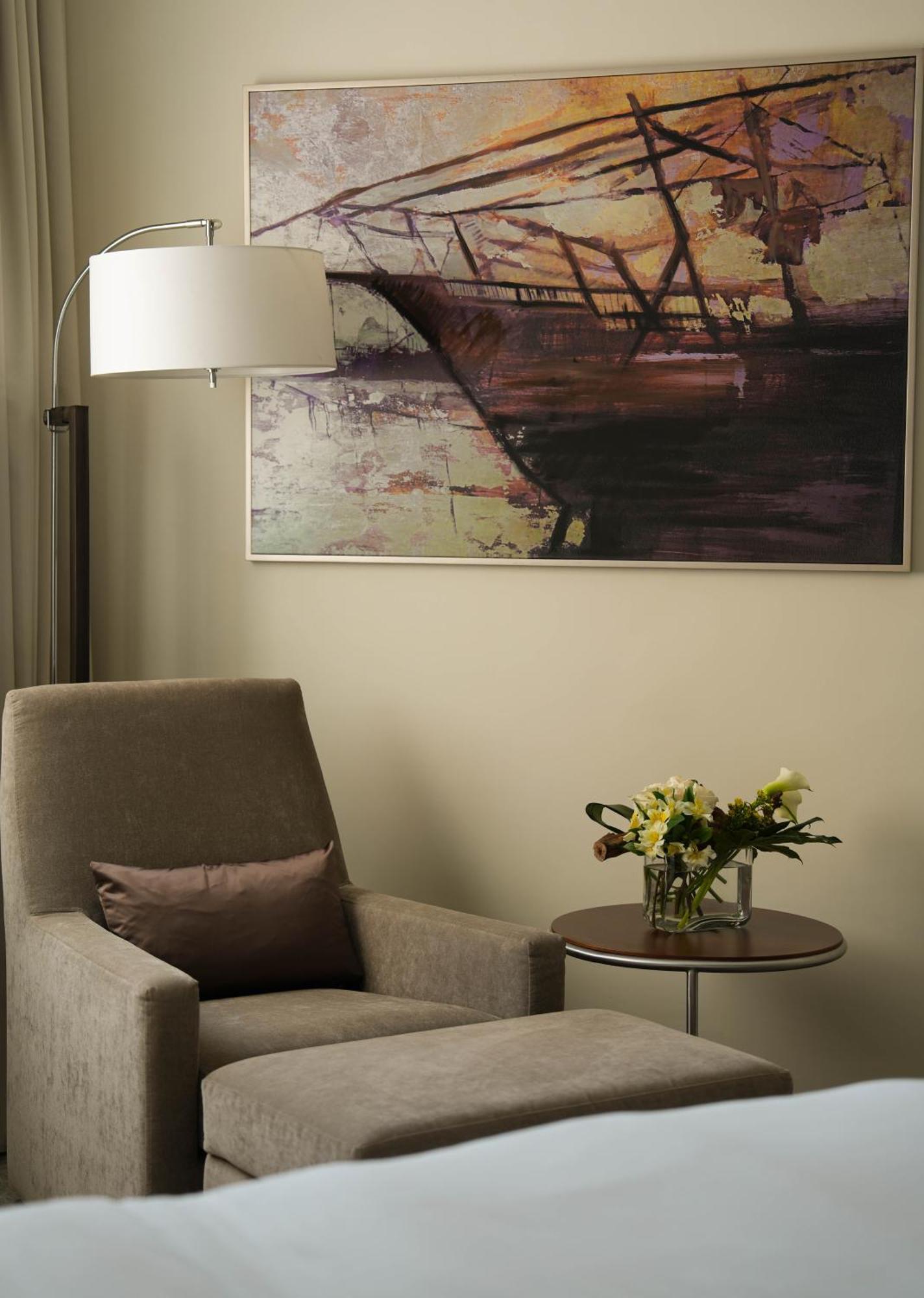 Intercontinental Hotels Doha Residences Exterior photo